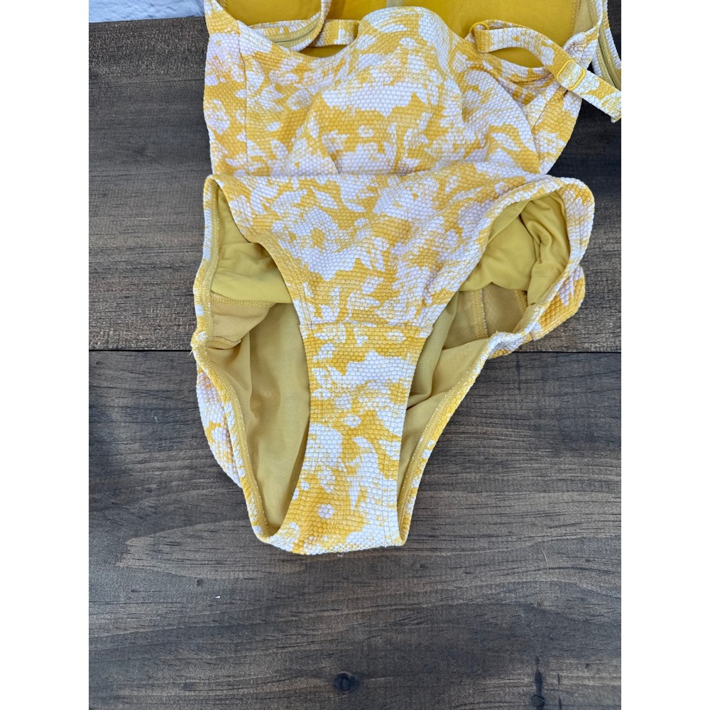 Nip Tuck Swim Yellow White Floral One Piece Swimsuit Ruched Tummy Control US 4 - Picture 6 of 8